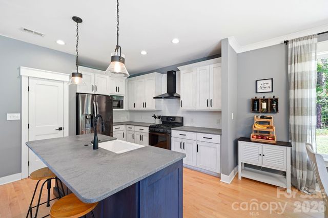 4072 Barbrick Street, Sherrills Ford, NC 28673