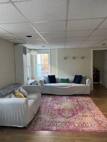 41 Winter 2R, Fitchburg, MA 01420