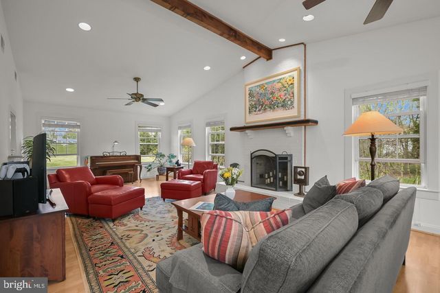21901 NEW HAMPSHIRE AVE, Brookeville, MD 20833