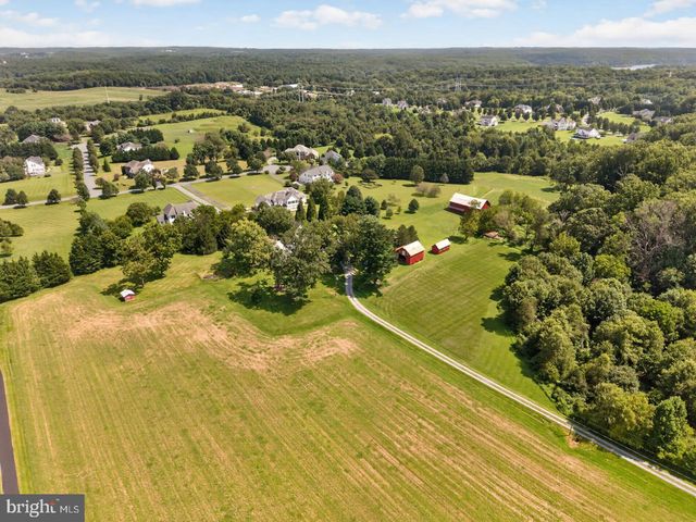 21901 NEW HAMPSHIRE AVE, Brookeville, MD 20833