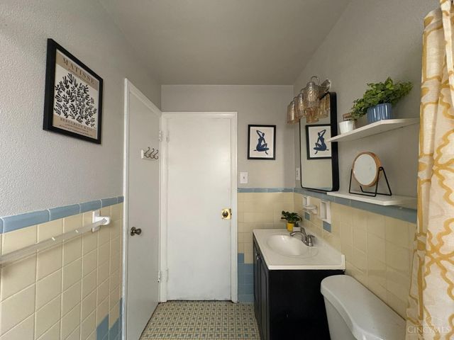2925 Boudinot Avenue, Cincinnati, OH 45238