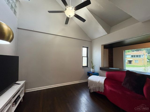 2925 Boudinot Avenue, Cincinnati, OH 45238