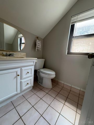 2925 Boudinot Avenue, Cincinnati, OH 45238