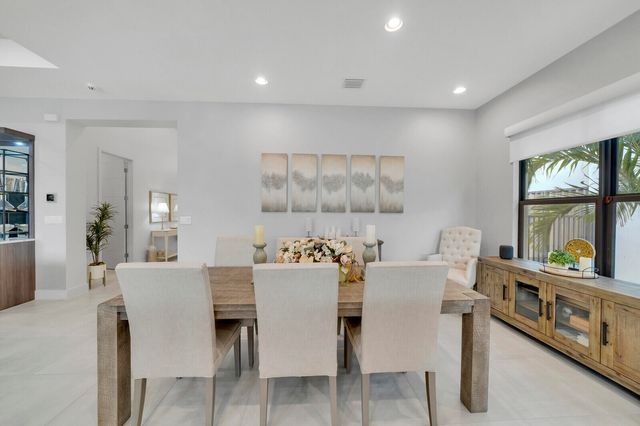 8816 Skyward Street, Boca Raton, FL 33496