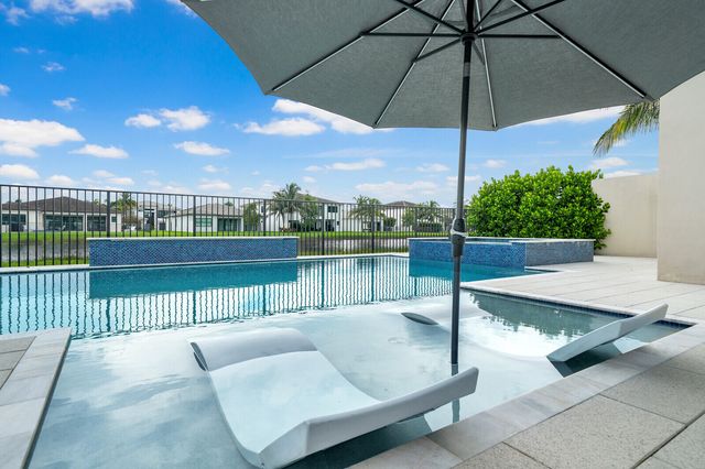 8816 Skyward Street, Boca Raton, FL 33496