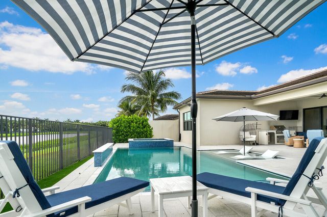8816 Skyward Street, Boca Raton, FL 33496