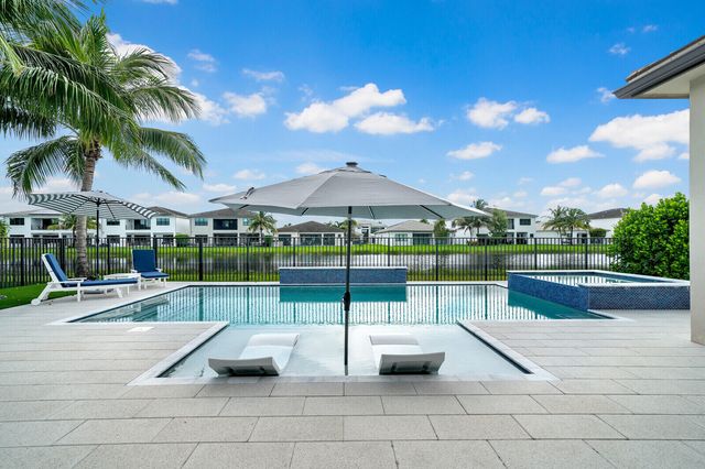 8816 Skyward Street, Boca Raton, FL 33496