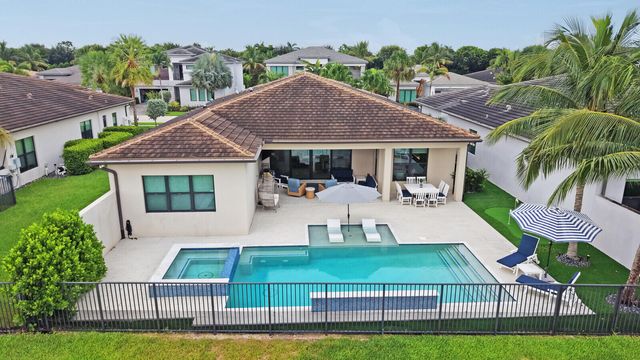 8816 Skyward Street, Boca Raton, FL 33496