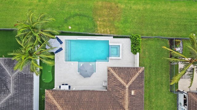 8816 Skyward Street, Boca Raton, FL 33496