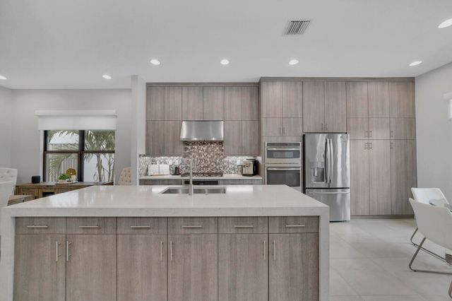 8816 Skyward Street, Boca Raton, FL 33496