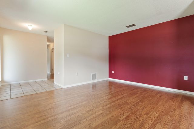 310 NW Jonquil Avenue, Fort Walton Beach, FL 32548