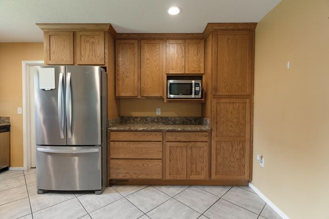 310 NW Jonquil Avenue, Fort Walton Beach, FL 32548