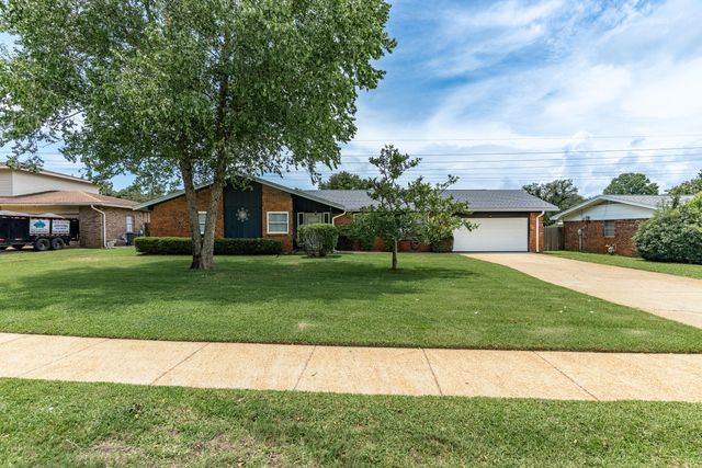 310 NW Jonquil Avenue, Fort Walton Beach, FL 32548