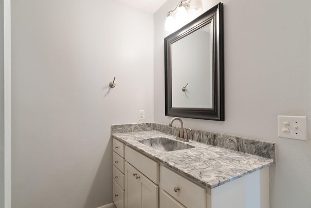 310 NW Jonquil Avenue, Fort Walton Beach, FL 32548