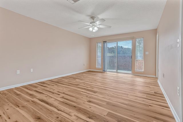 310 NW Jonquil Avenue, Fort Walton Beach, FL 32548