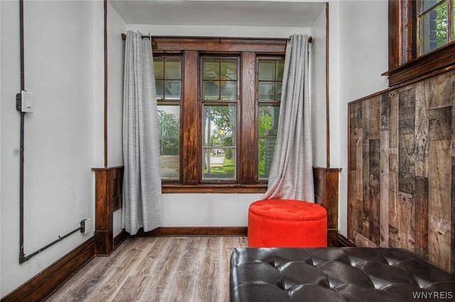 1623 10th Street, Niagara Falls, NY 14305