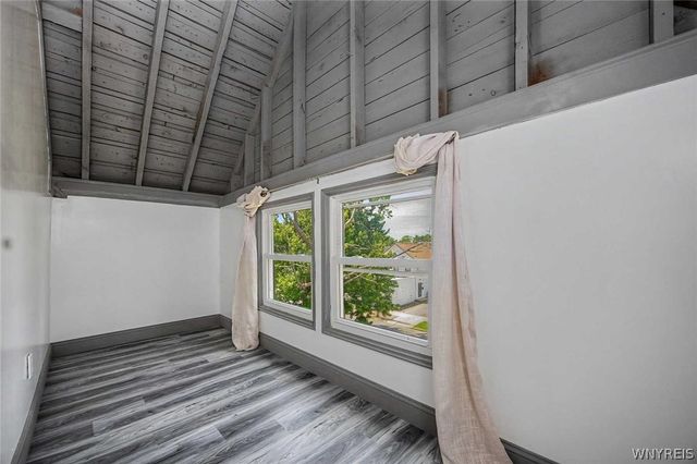 1623 10th Street, Niagara Falls, NY 14305