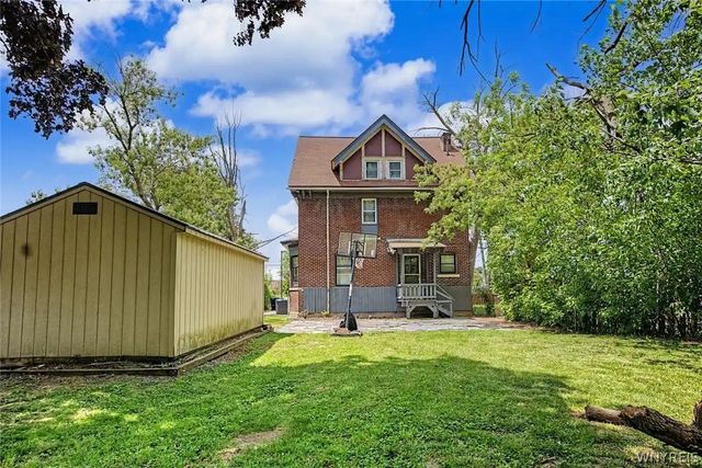 1623 10th Street, Niagara Falls, NY 14305