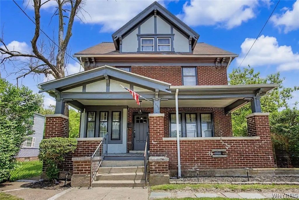 1623 10th Street, Niagara Falls, NY 14305
