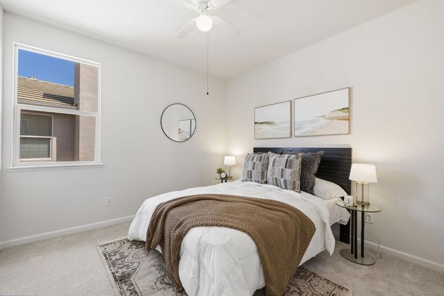 270 Belfont Cir, Sacramento, CA 95835