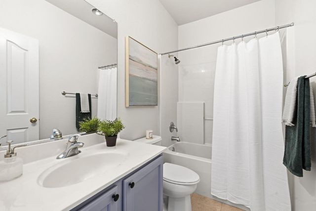 270 Belfont Cir, Sacramento, CA 95835