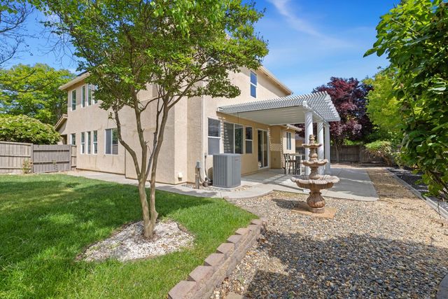 270 Belfont Cir, Sacramento, CA 95835