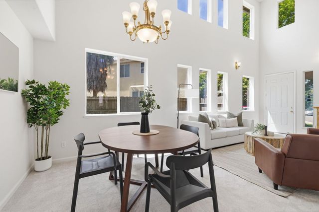 270 Belfont Cir, Sacramento, CA 95835