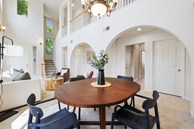 270 Belfont Cir, Sacramento, CA 95835