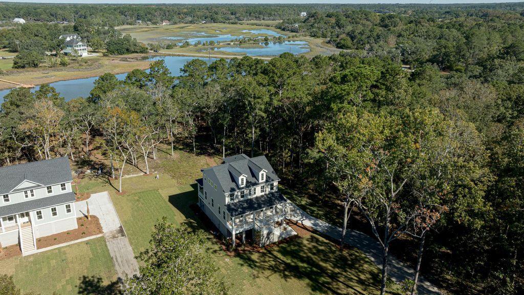 6514 Beagle Club Road, Meggett, SC 29449