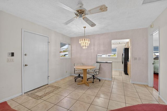 634 Hummingbird Lane, Delray Beach, FL 33445