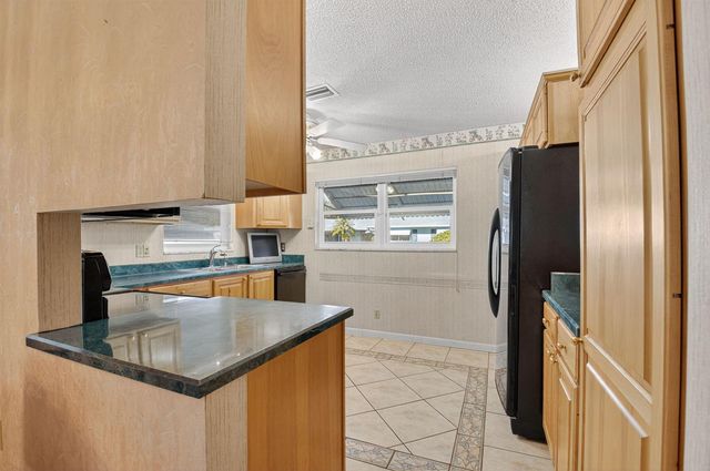 634 Hummingbird Lane, Delray Beach, FL 33445