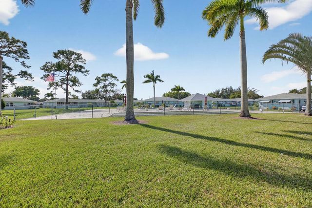 634 Hummingbird Lane, Delray Beach, FL 33445