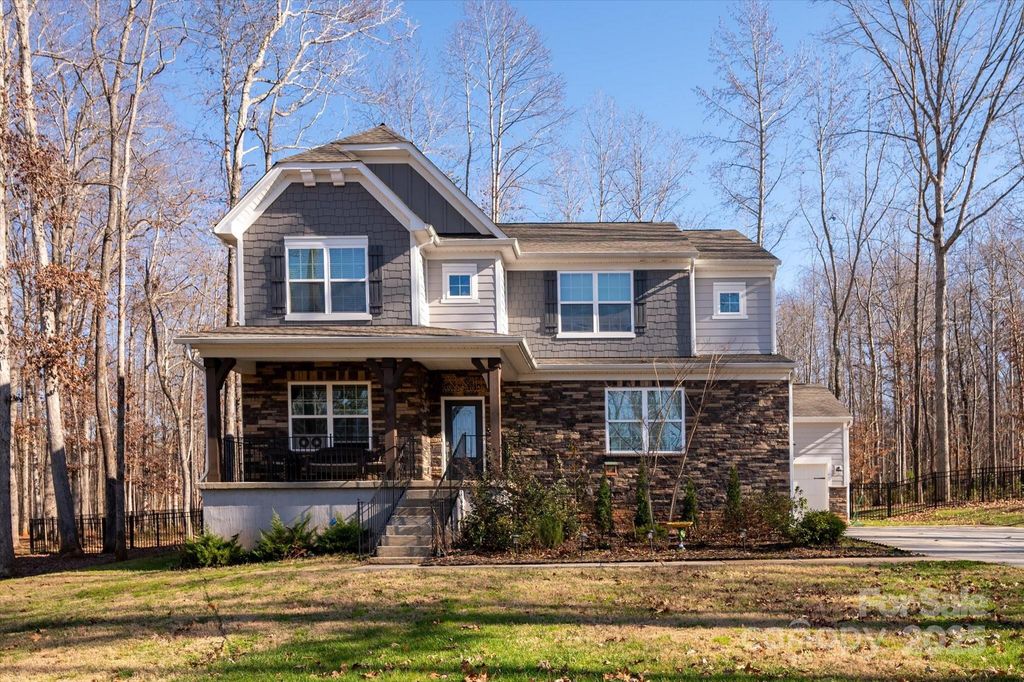 13017 Cinnamon Fern Lane, Mint Hill, NC 28227