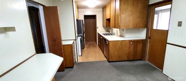 415 W 2nd Street, Aberdeen, WA 98520