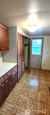 415 W 2nd Street, Aberdeen, WA 98520