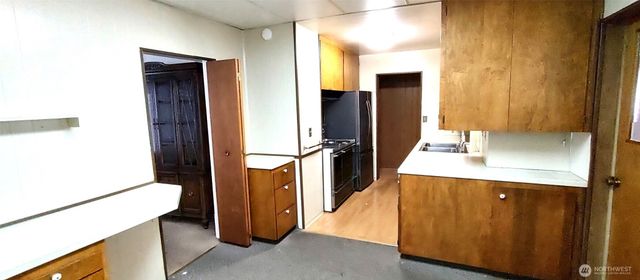 415 W 2nd Street, Aberdeen, WA 98520