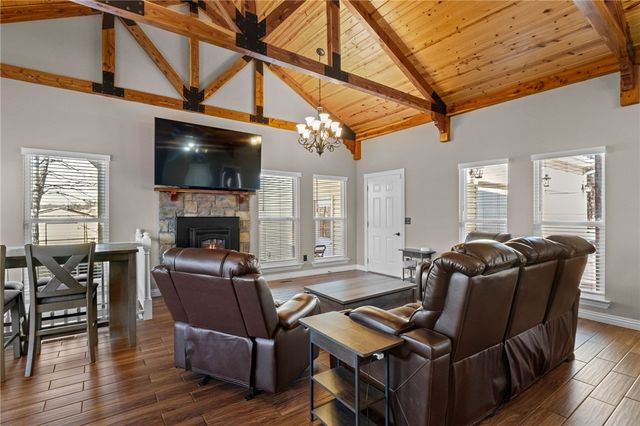 23860 W Highway 102, Gravette, AR 72736