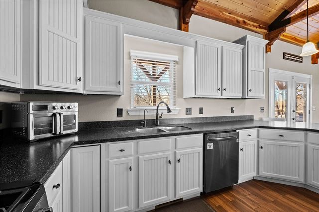 23860 W Highway 102, Gravette, AR 72736