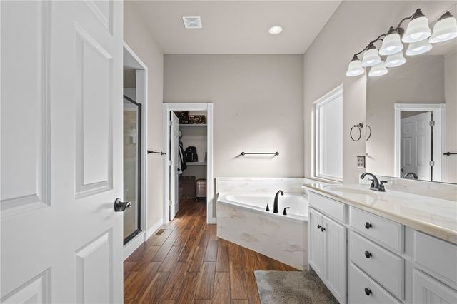 23860 W Highway 102, Gravette, AR 72736