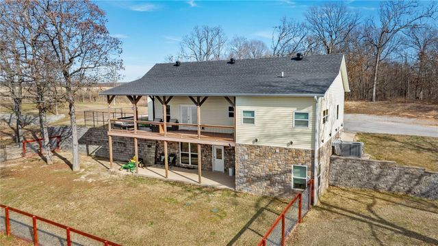 23860 W Highway 102, Gravette, AR 72736