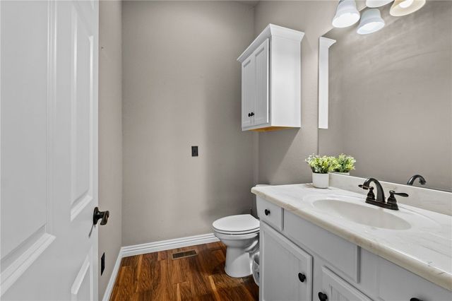 23860 W Highway 102, Gravette, AR 72736