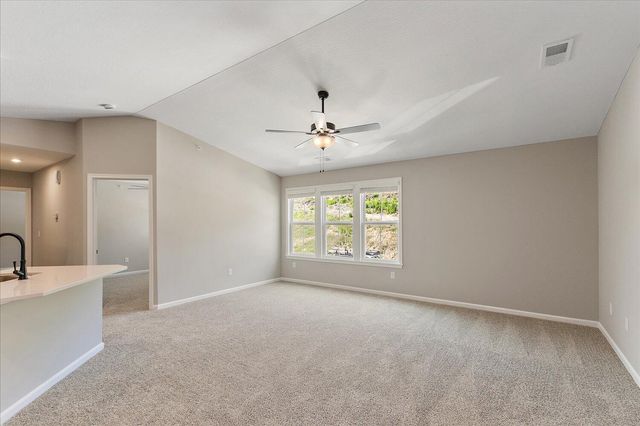 4662 Bentwood Hills Drive, 4-300, Wilder, KY 41071