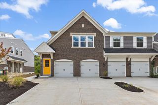 4662 Bentwood Hills Drive, 4-300, Wilder, KY 41071