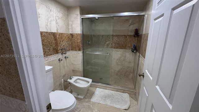 210 174th St 1119, Sunny Isles Beach, FL 33160