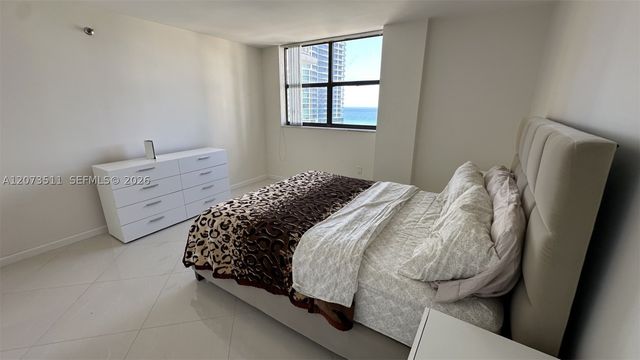 210 174th St 1119, Sunny Isles Beach, FL 33160