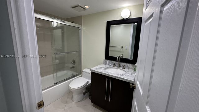 210 174th St 1119, Sunny Isles Beach, FL 33160