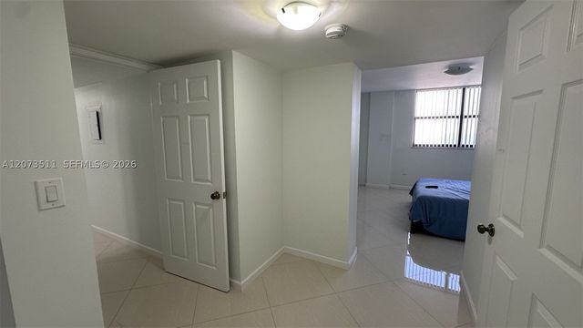 210 174th St 1119, Sunny Isles Beach, FL 33160
