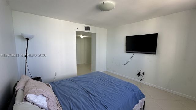 210 174th St 1119, Sunny Isles Beach, FL 33160