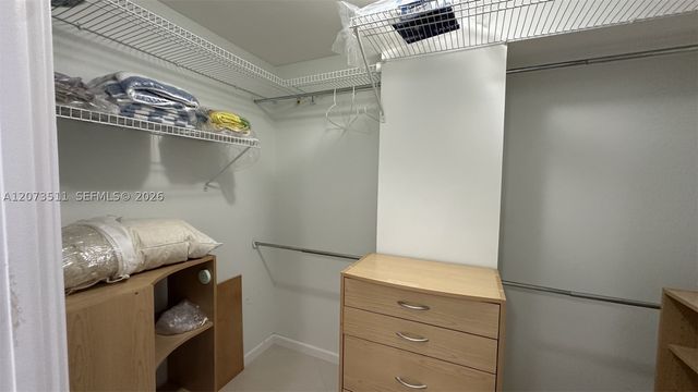 210 174th St 1119, Sunny Isles Beach, FL 33160