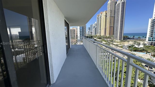 210 174th St 1119, Sunny Isles Beach, FL 33160